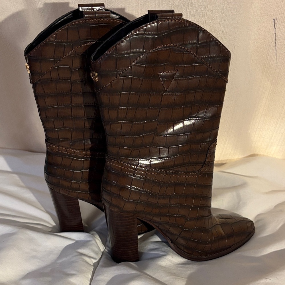 Guess Women’s Marney Western Calf Brown Crocodile Heeled Boots